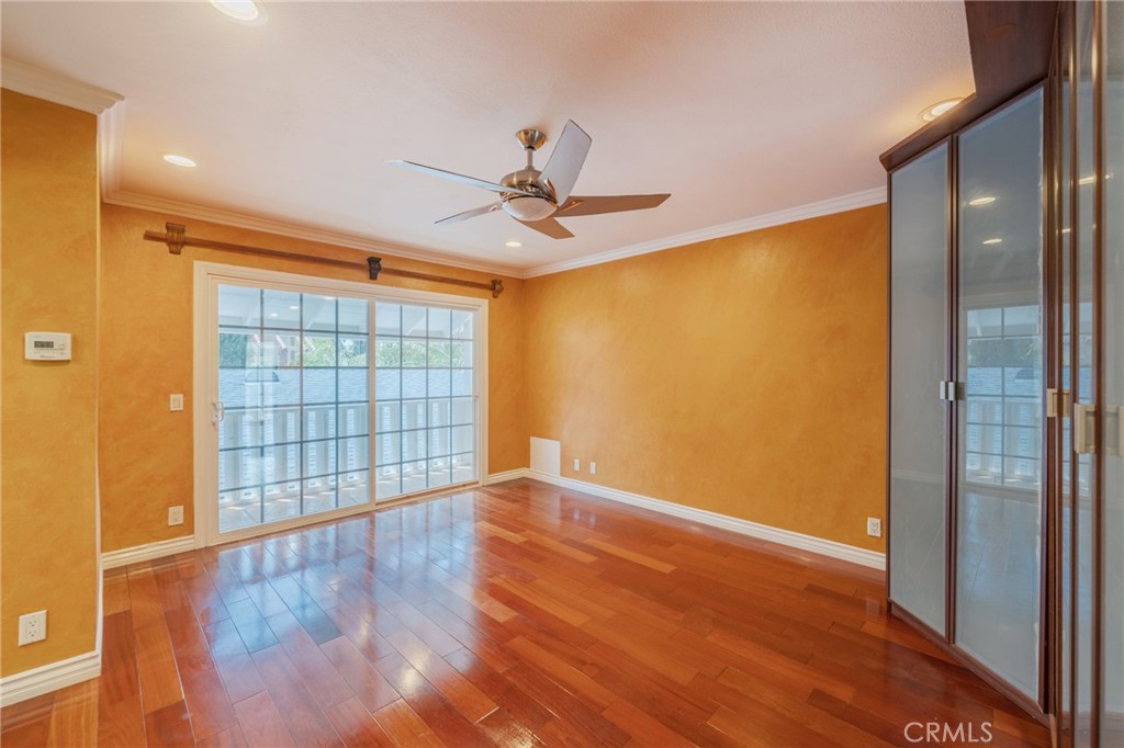 5562 Highland Property Photo 18