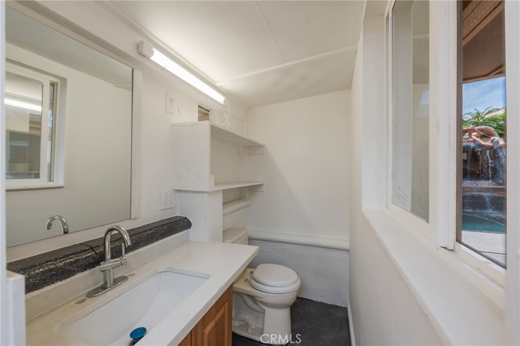 5562 Highland Property Photo 39