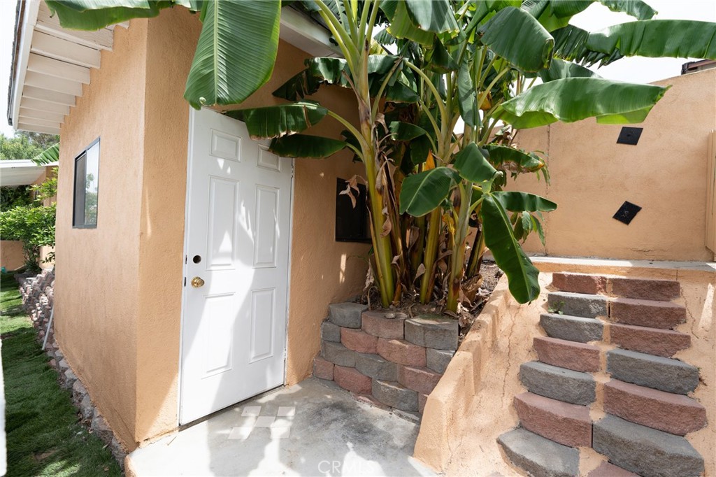 5562 Highland Property Photo 40