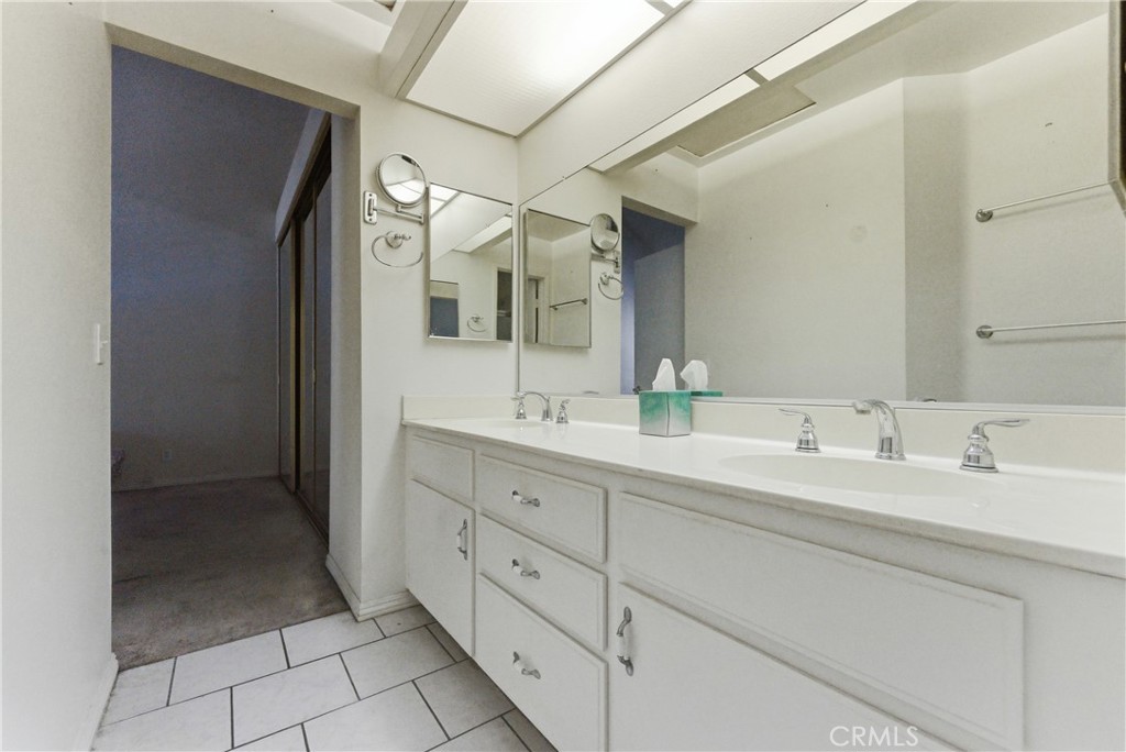 26325 Loch Glen 62 Property Photo 24
