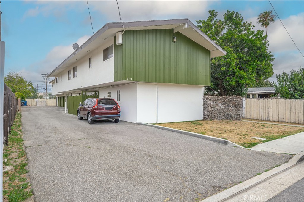 13152 Pleasant Property Photo 3