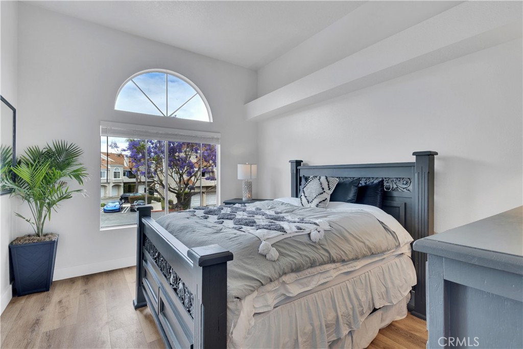 25072 Leucadia E Property Photo 17