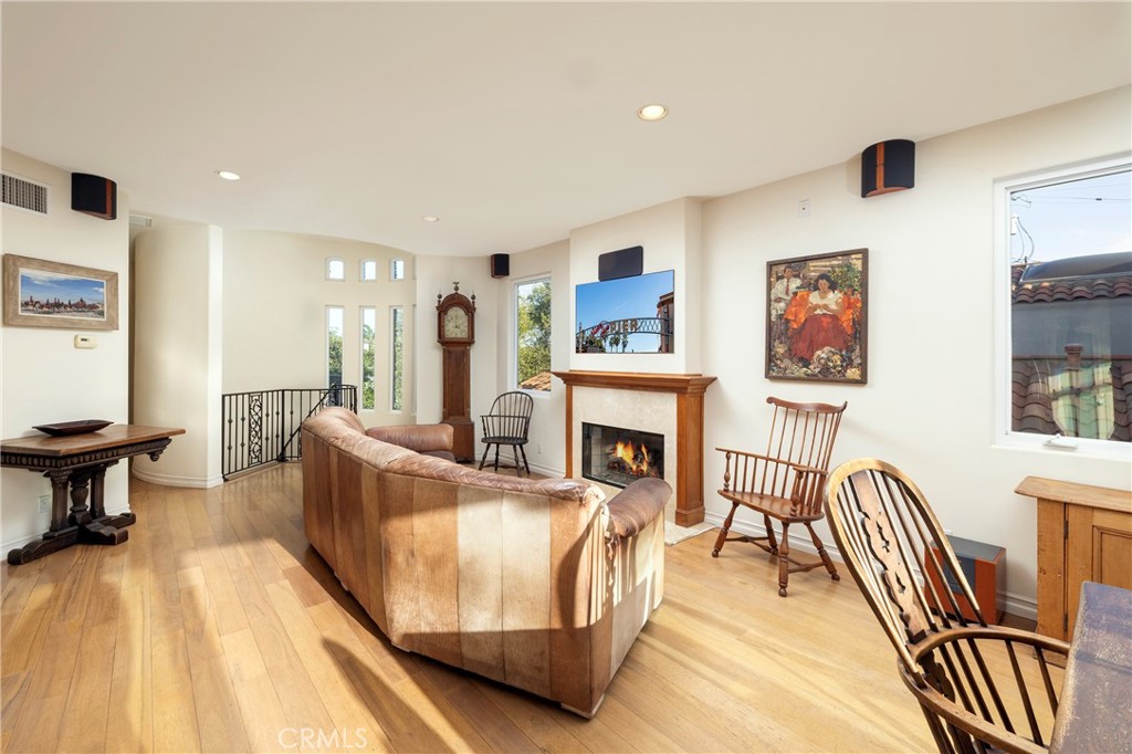 19 Geneva Property Photo 14