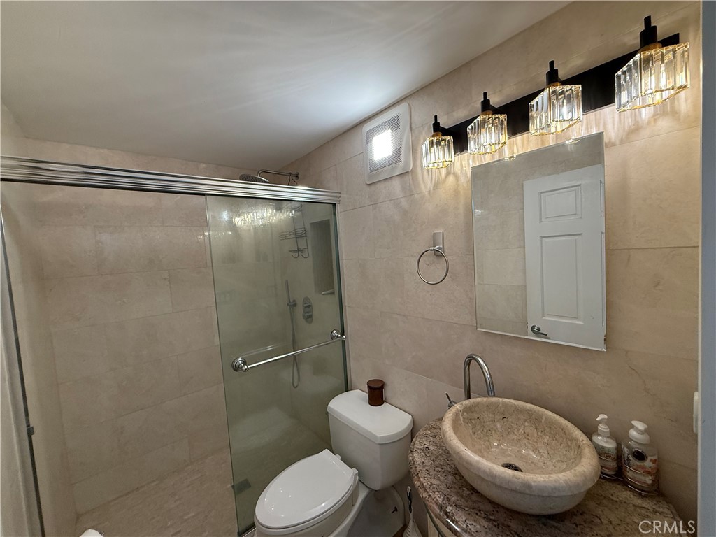 1200 N Harbor Drive N 7-c Property Photo 37