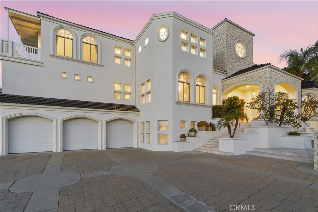 2740 Shadow Canyon Property Photo 4
