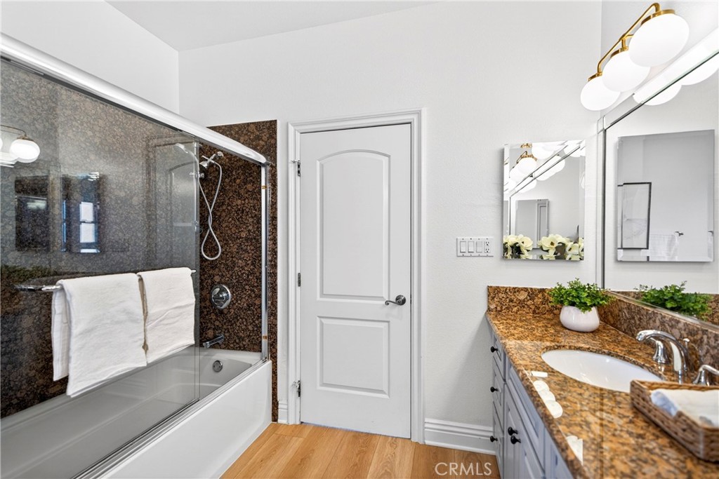137 The Masters Circle Property Photo 40