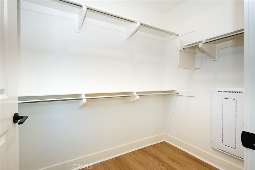 414 Main 400 Property Photo 17
