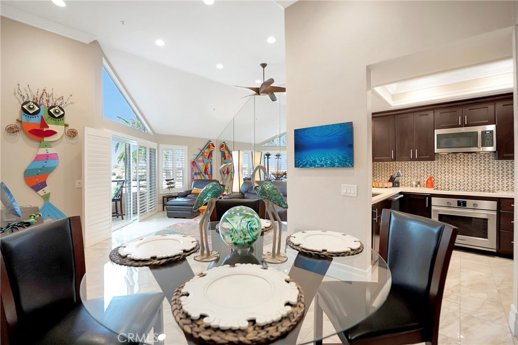 1200 Pacific Coast 426 Property Photo 5