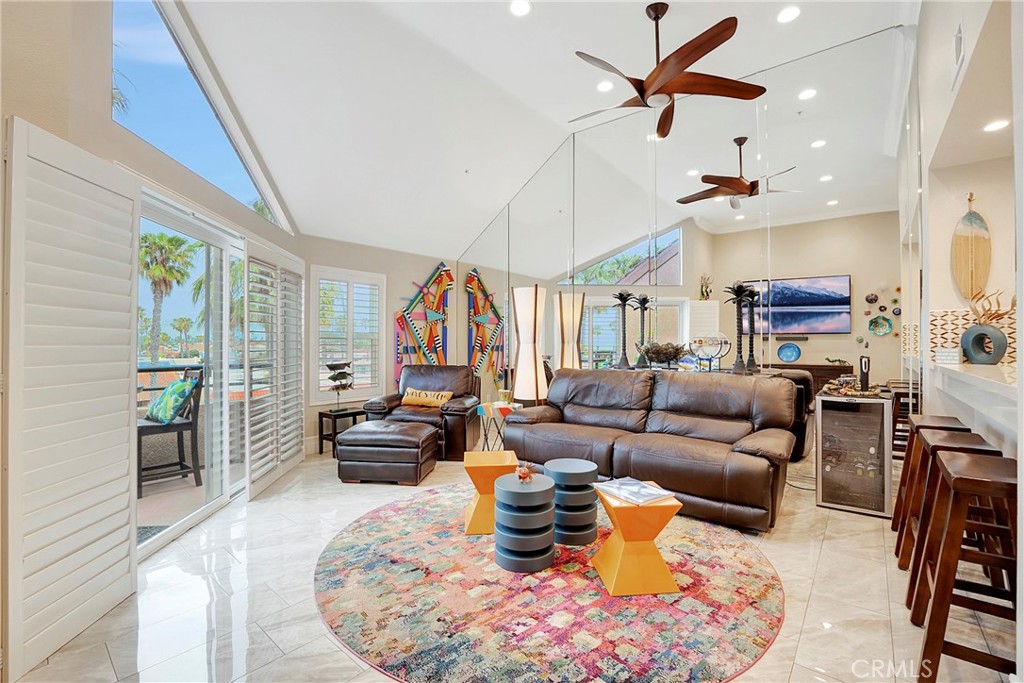1200 Pacific Coast 426 Property Photo 6