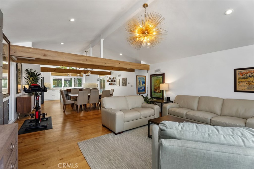 31761 Isle Royal Drive Property Photo 16