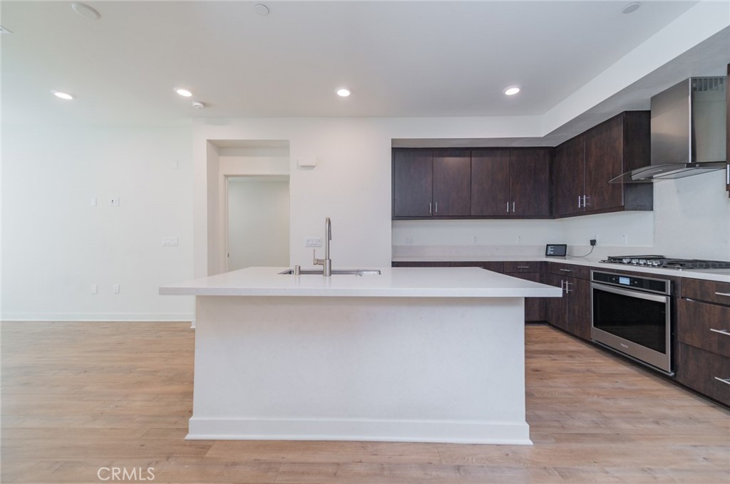 2414 Nolita Property Photo 3