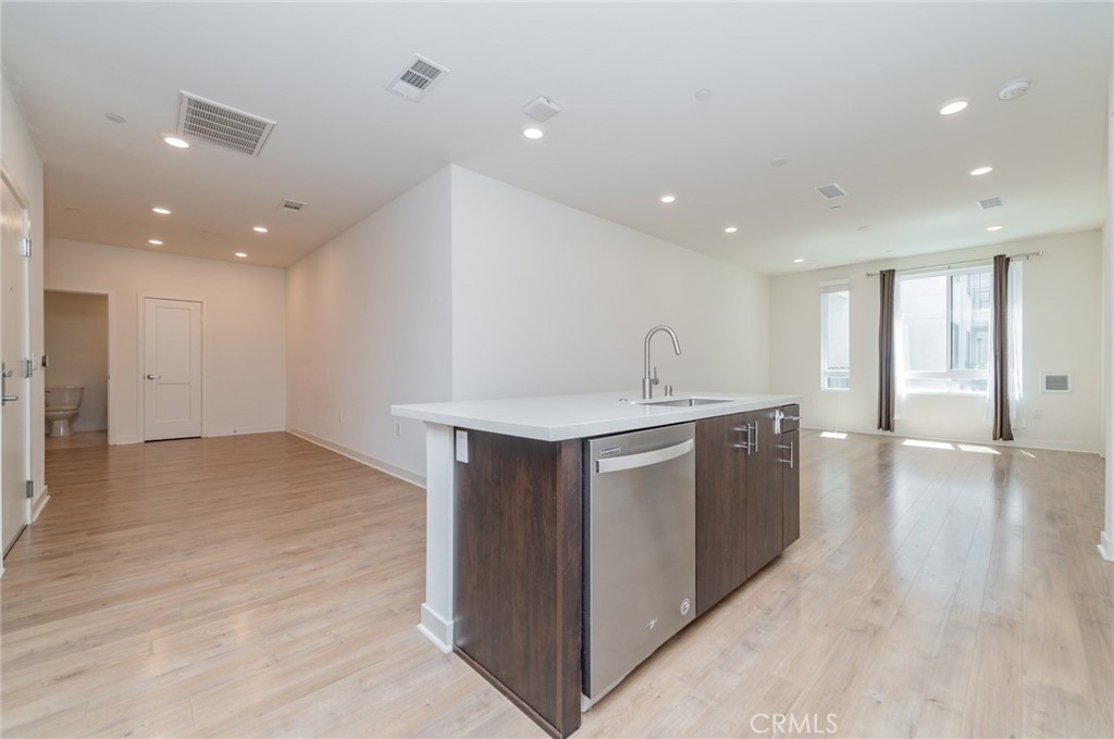 2414 Nolita Property Photo 8