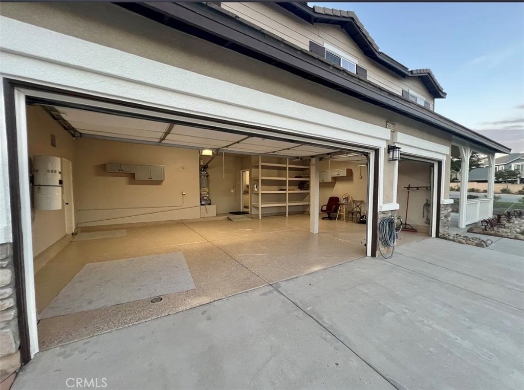 36005 Redgrave Property Photo 8
