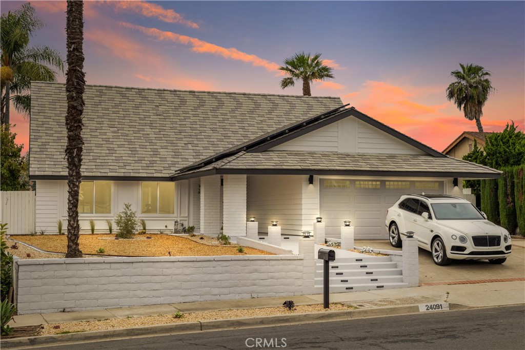 24091 Marathon Property Photo 2