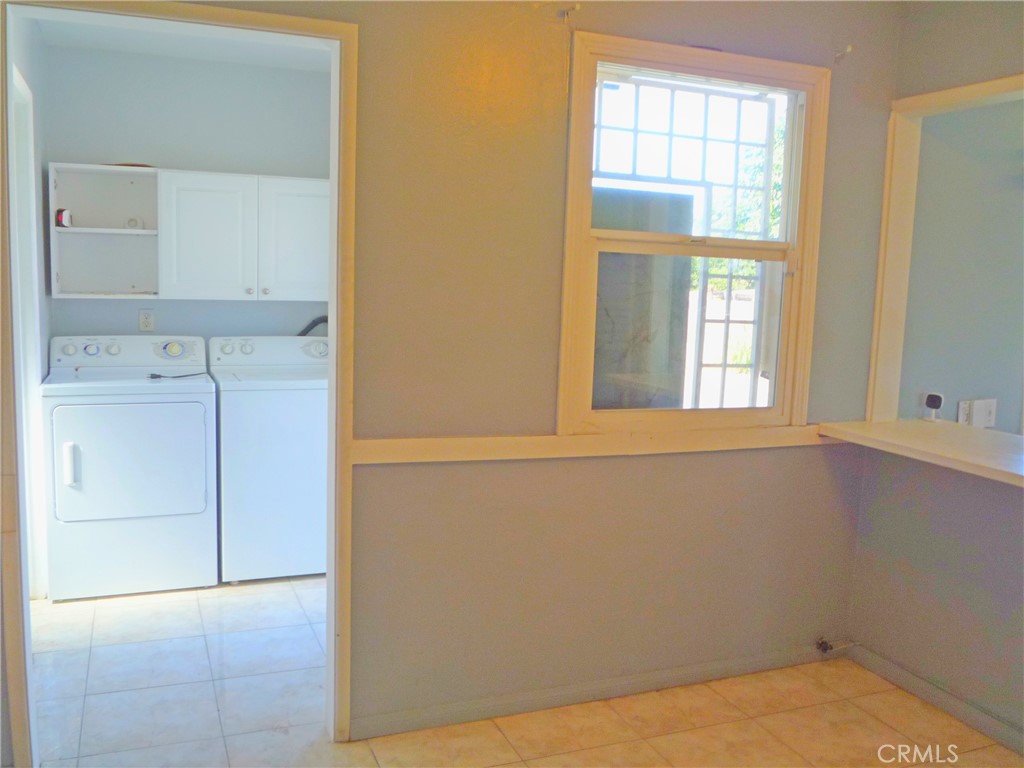 1645 S Euclid Property Photo 3