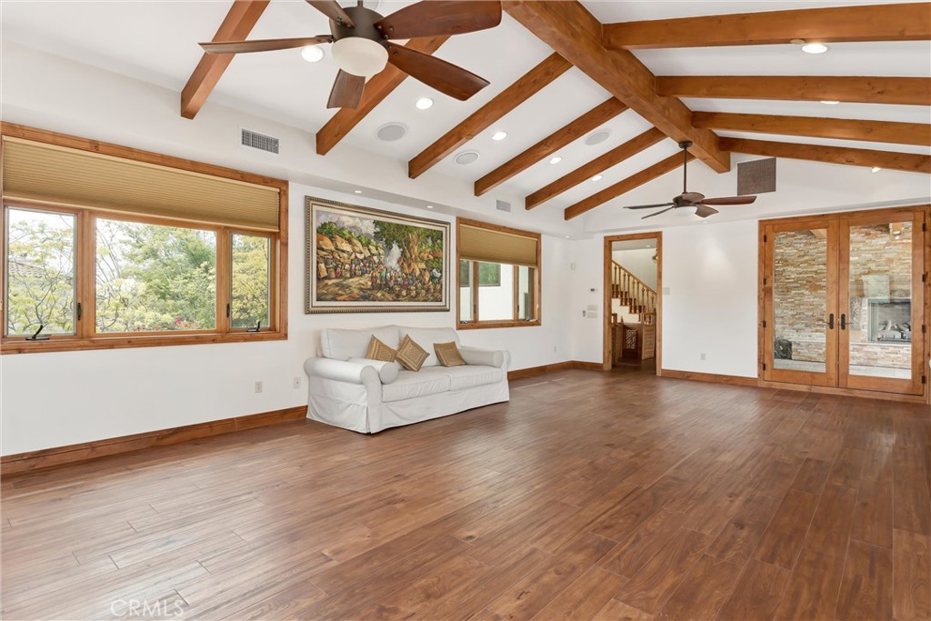 204 Saint Catherine Property Photo 33
