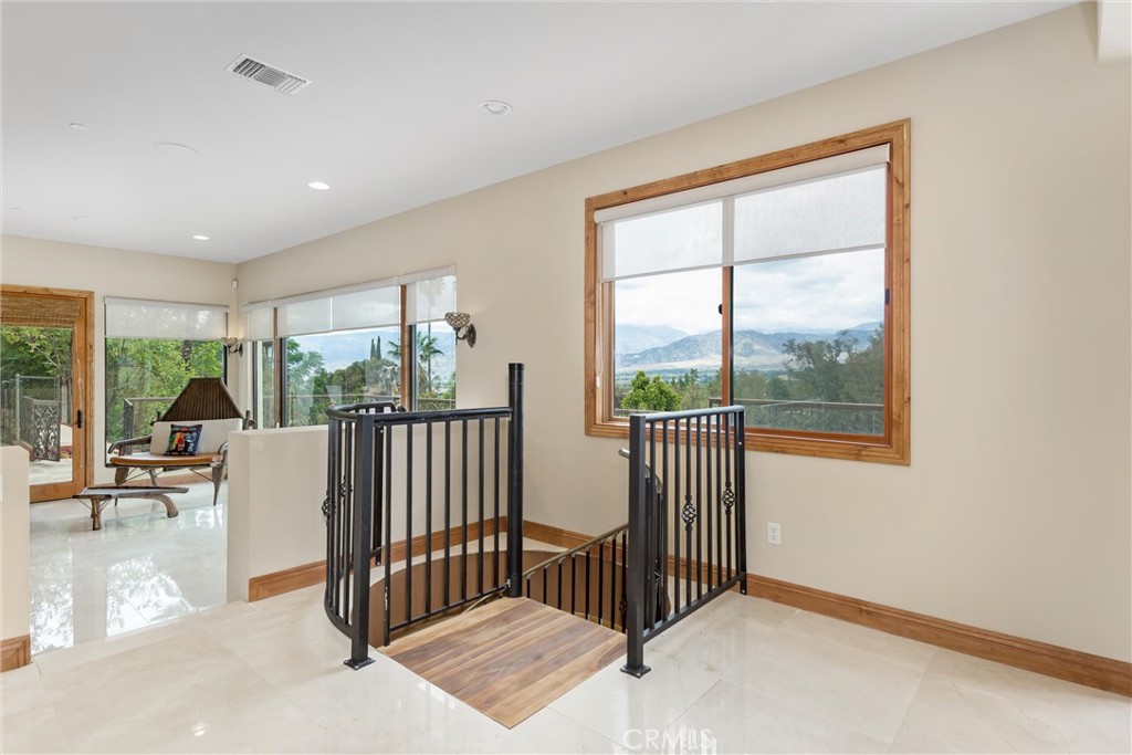 204 Saint Catherine Property Photo 43