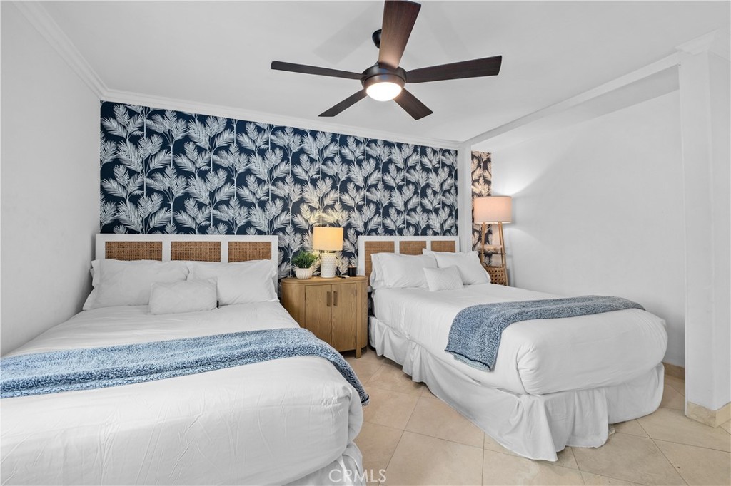 515 Monterey R4 Property Photo 18