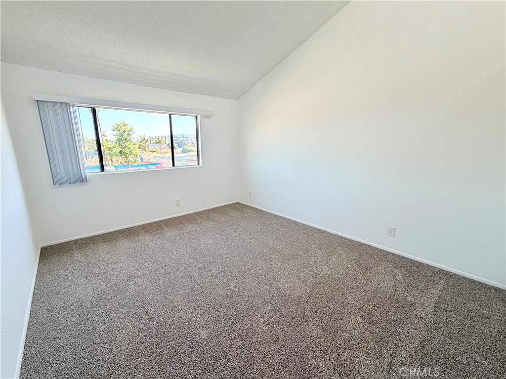 946 W 220th 218 Property Photo 22