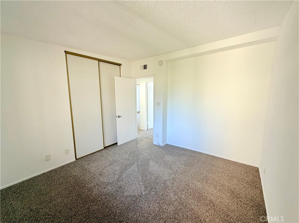 946 W 220th 218 Property Photo 25