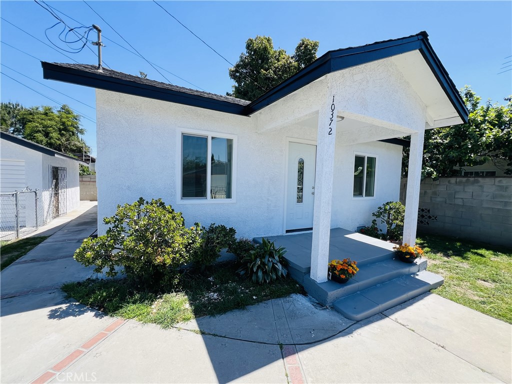 10372 Mariposa Property Photo 1