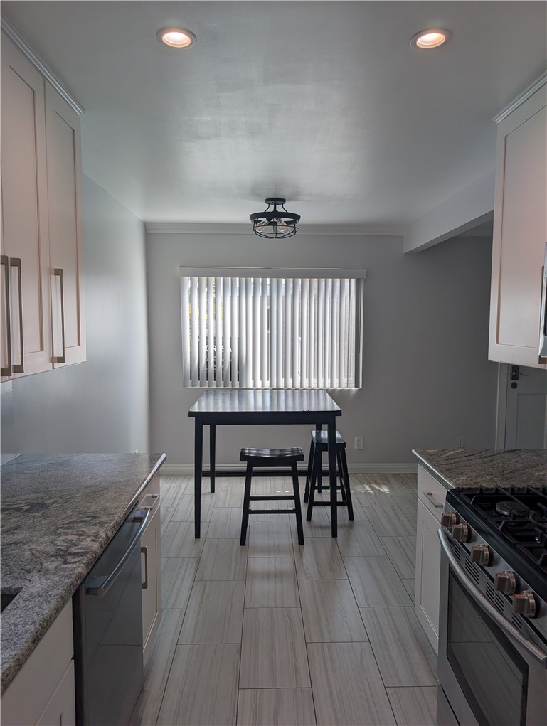 205 13th Street D Property Photo 15