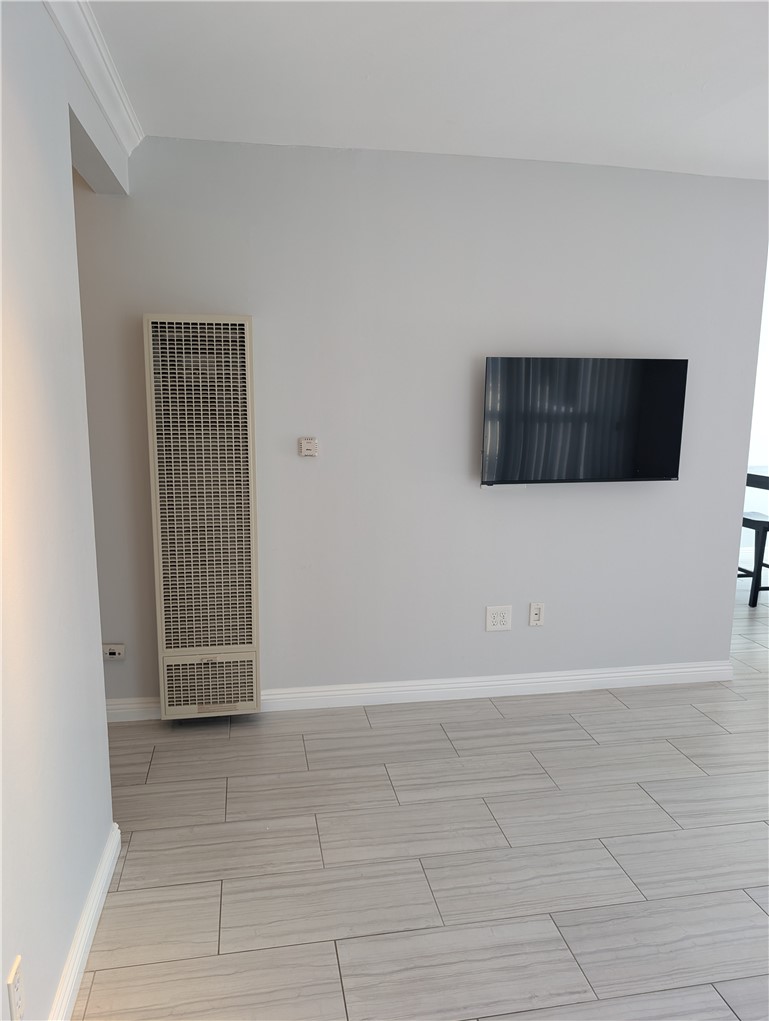 205 13th Street D Property Photo 27