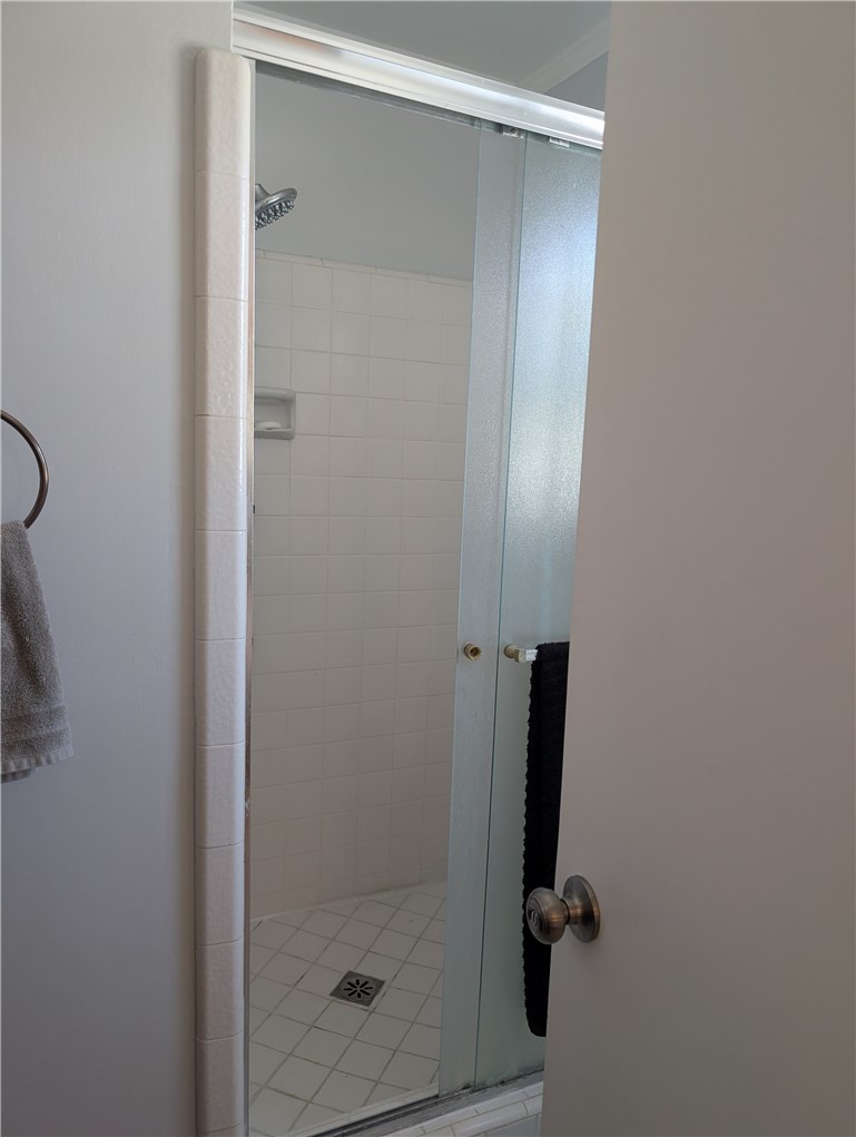 205 13th Street D Property Photo 34