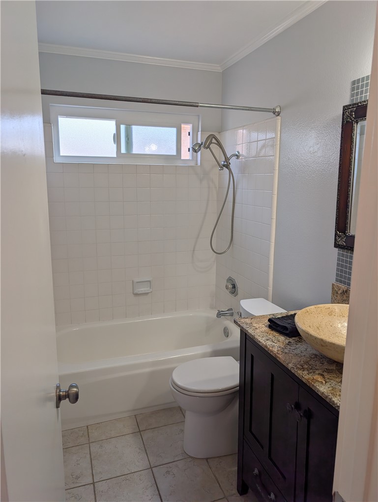 205 13th Street D Property Photo 41