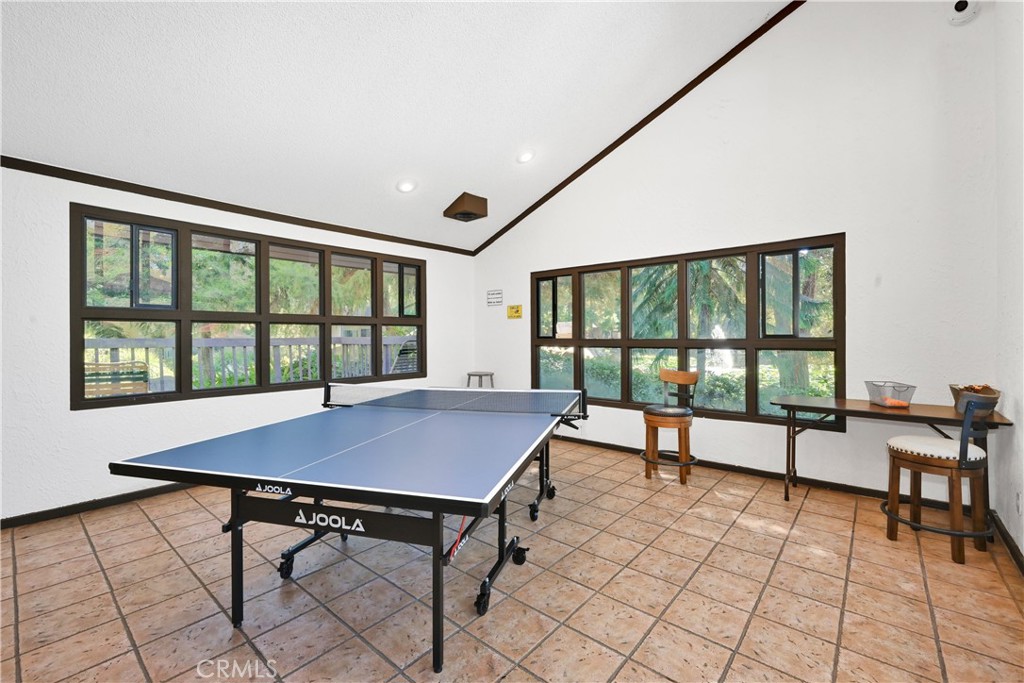 7890 E Spring Street 2l Property Photo 45