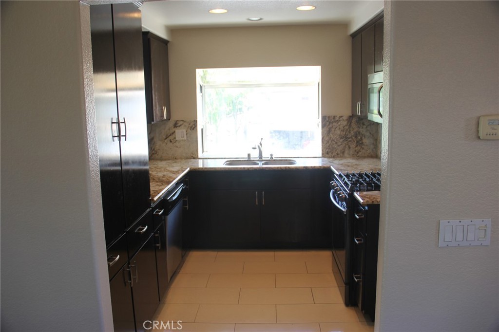 1 Via Abruzzi Property Photo 4