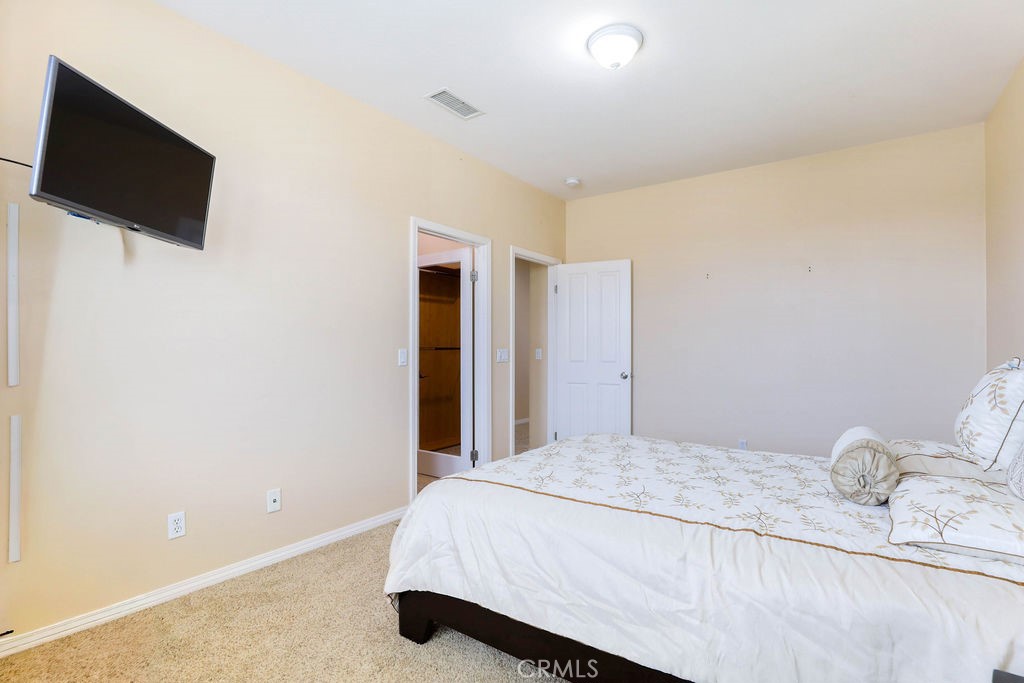 6877 Thistle Street Property Photo 24