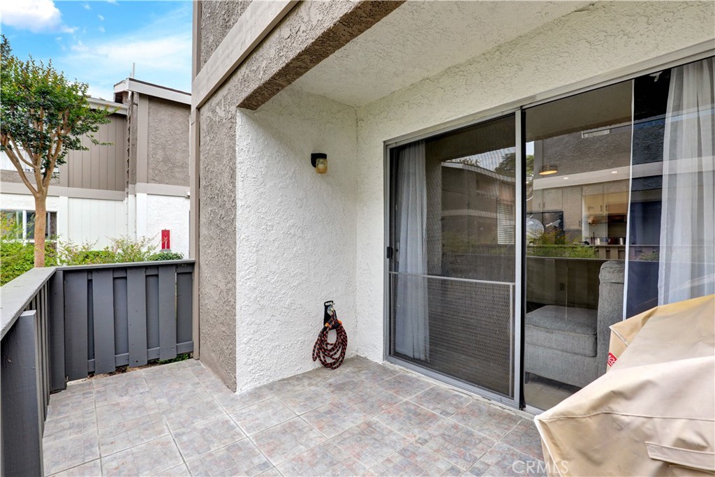 2815 S Fairview St, #g Property Photo 14