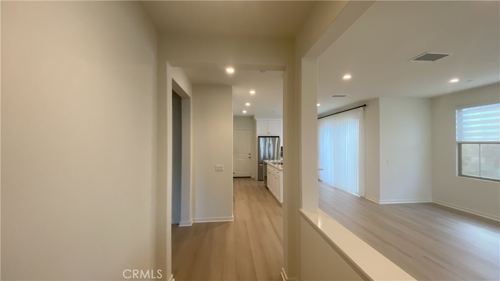 110 Sunnyside Property Photo 3