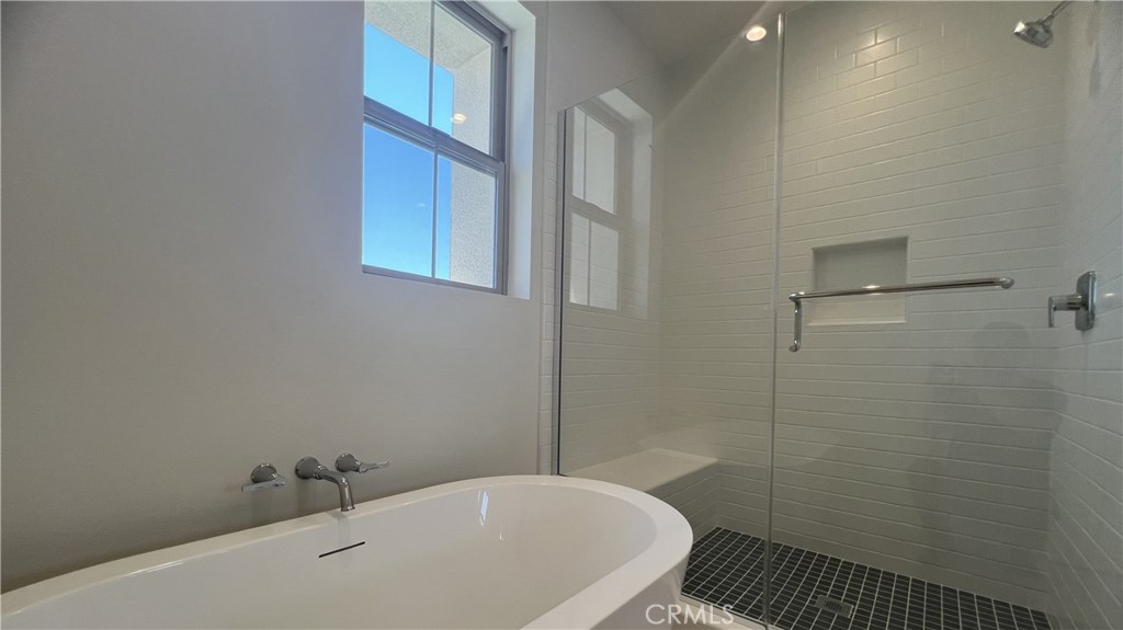 110 Sunnyside Property Photo 21