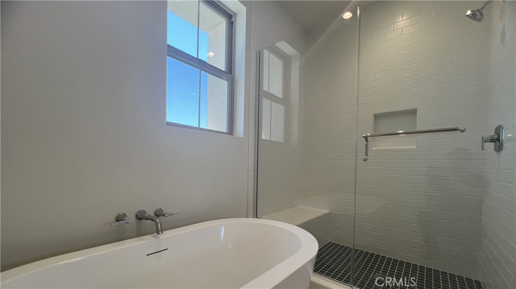 110 Sunnyside Property Photo 21