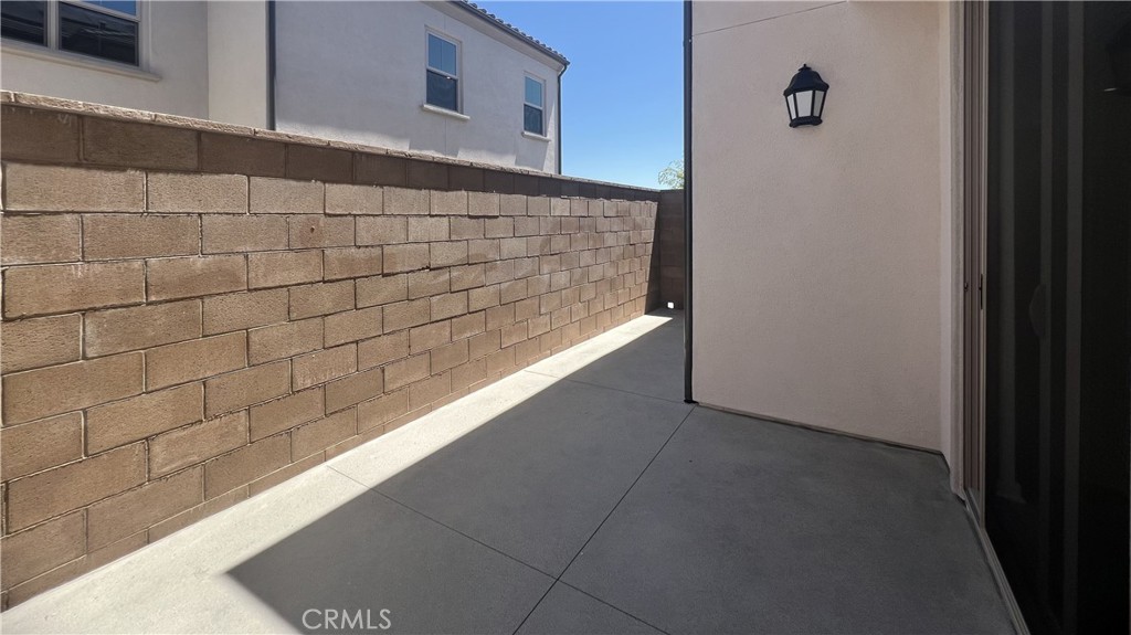 110 Sunnyside Property Photo 25