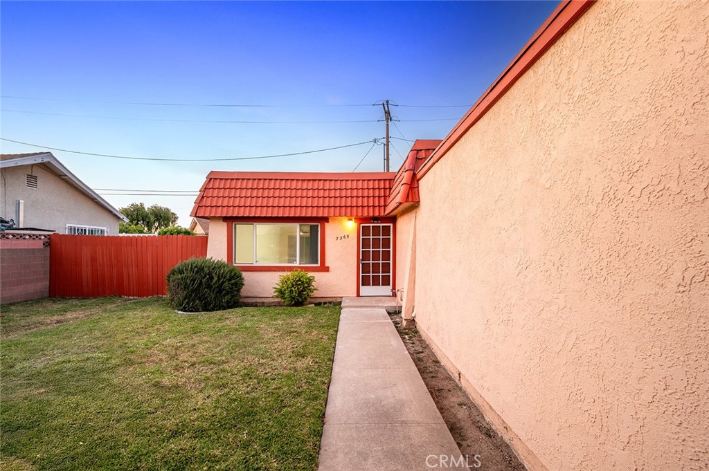 7365 El Dorado Drive Property Photo 3