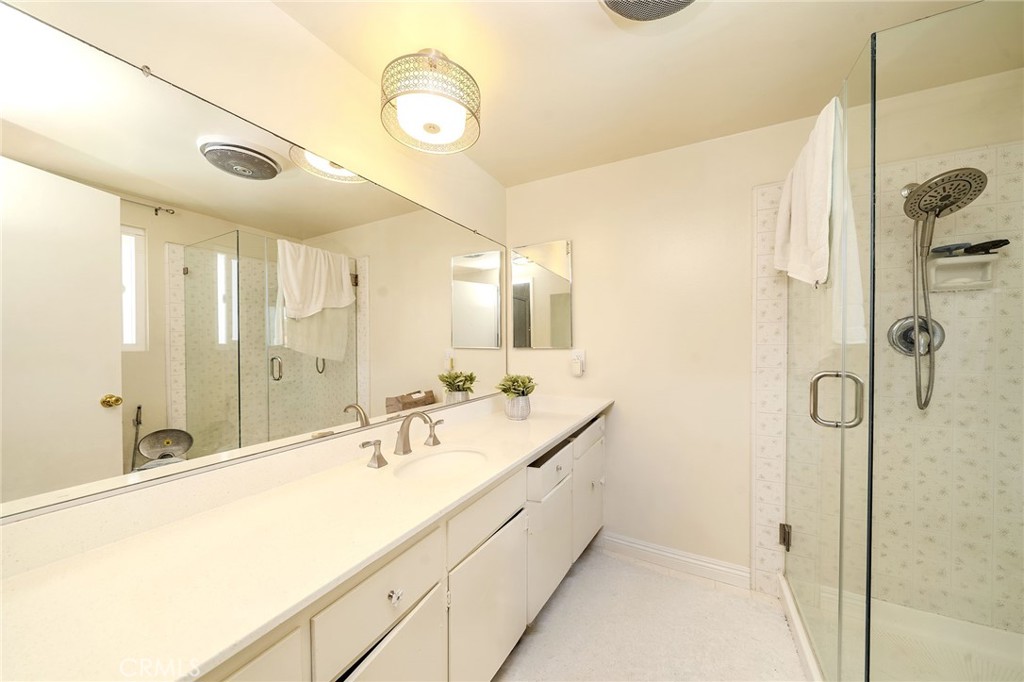 4908 Onyx Property Photo 22