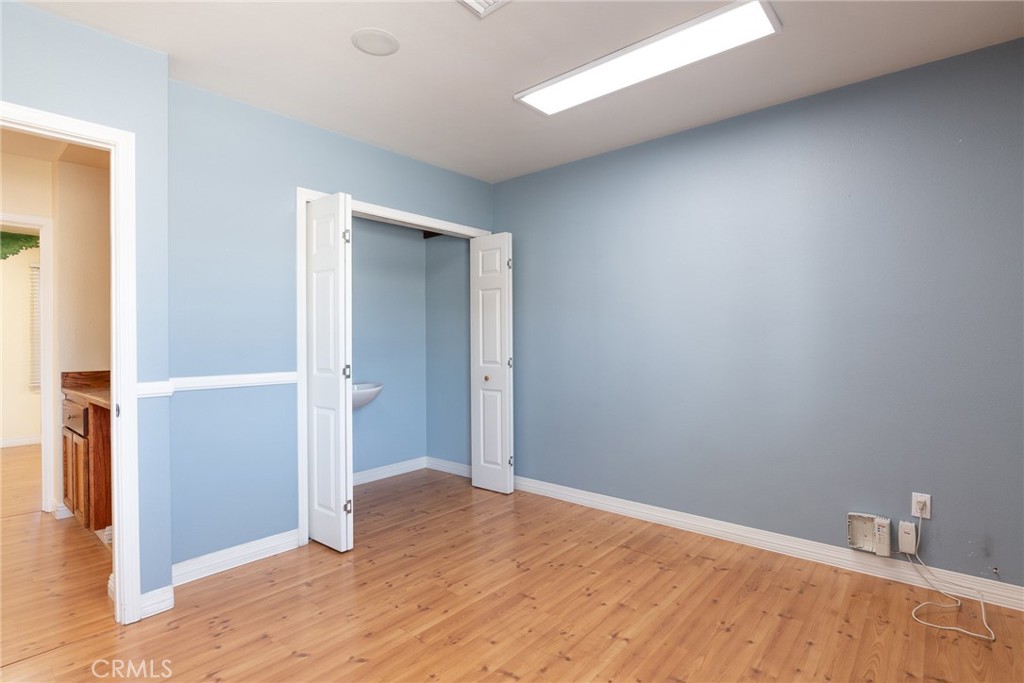19361 Beach Blvd. Property Photo 7