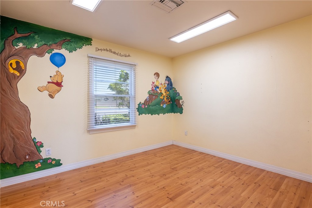19361 Beach Blvd. Property Photo 11