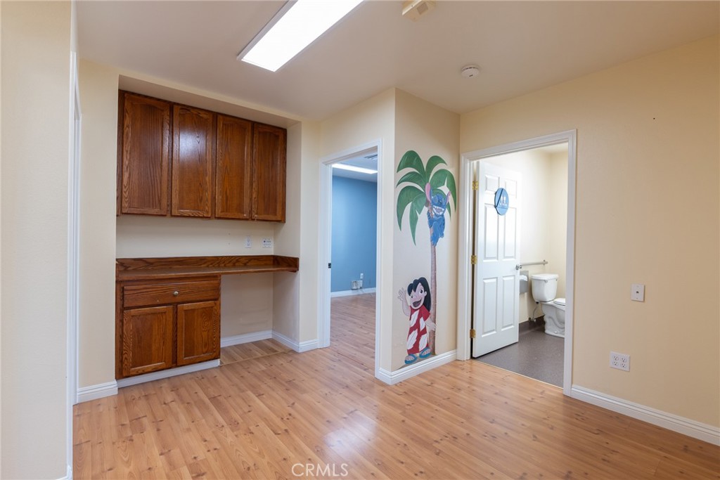19361 Beach Blvd. Property Photo 14
