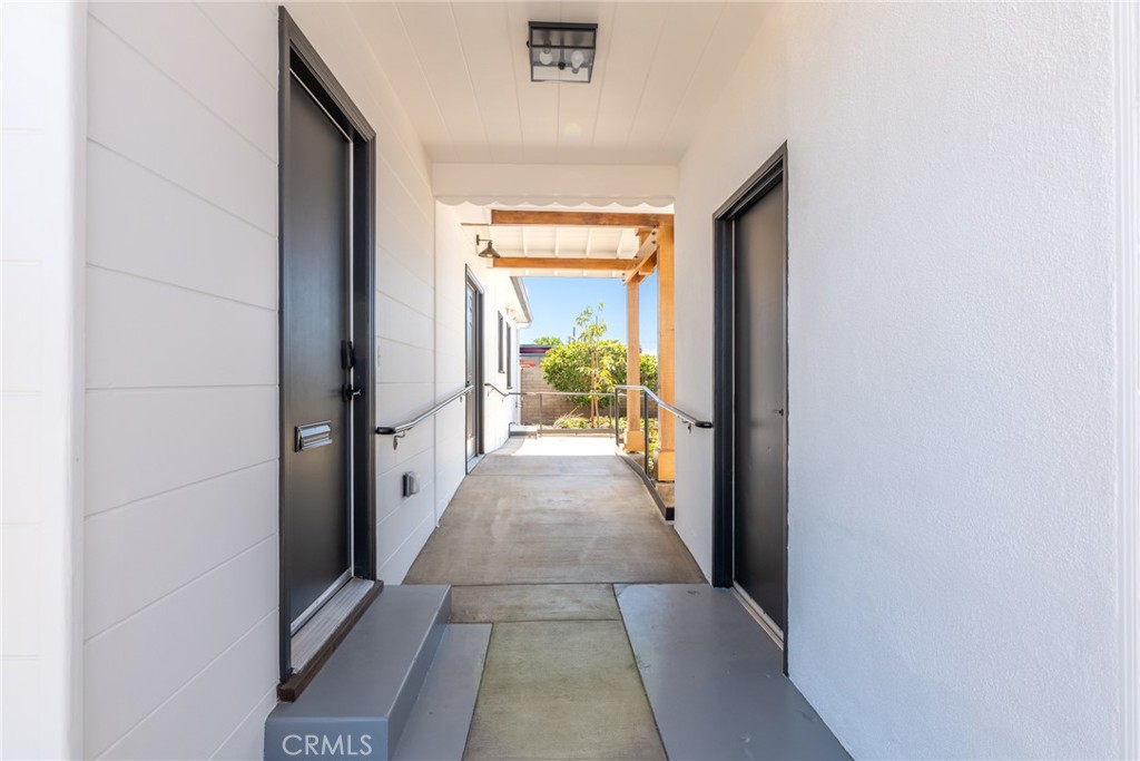 19361 Beach Blvd. Property Photo 25