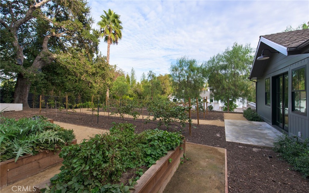 4701 Balboa Property Photo 42