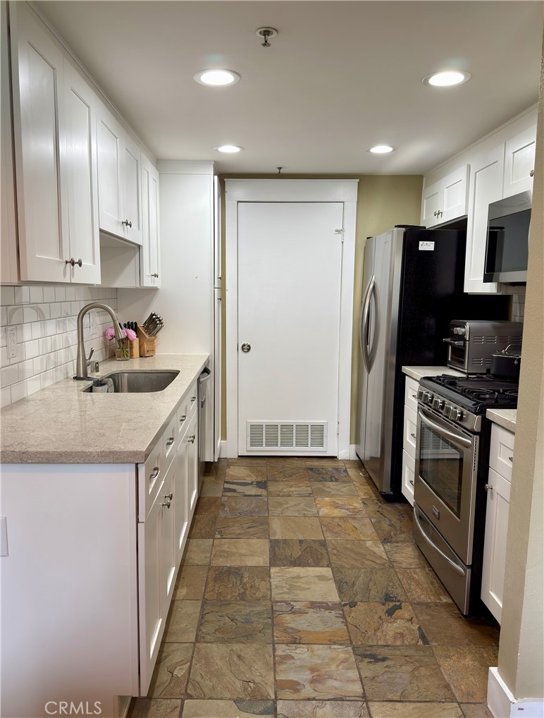 17661 Sergio Circle Ci103 Property Photo 8