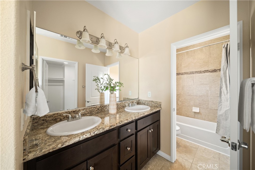 6168 Lincoln Property Photo 19