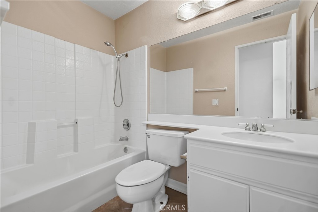 26 Fulmar Property Photo 13