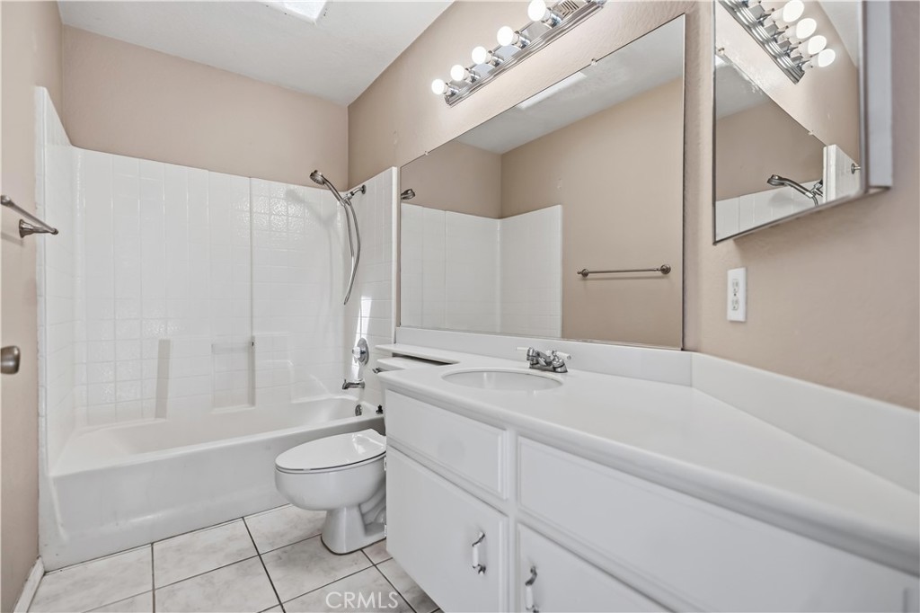 26 Fulmar Property Photo 16