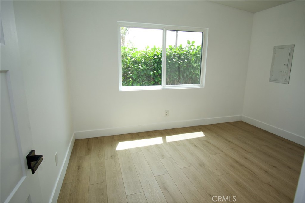 820 Iris Property Photo 11