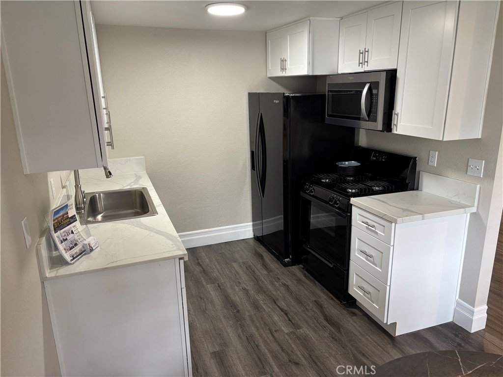 1000 Central 19 Property Photo 2